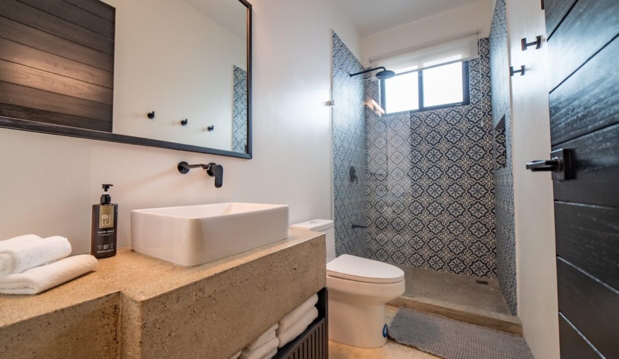 Casa-Dee-20-1740x960-c-center