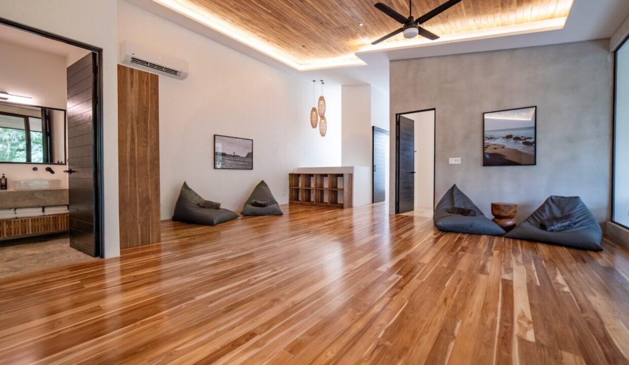 Casa-Dee-31-1740x960-c-center